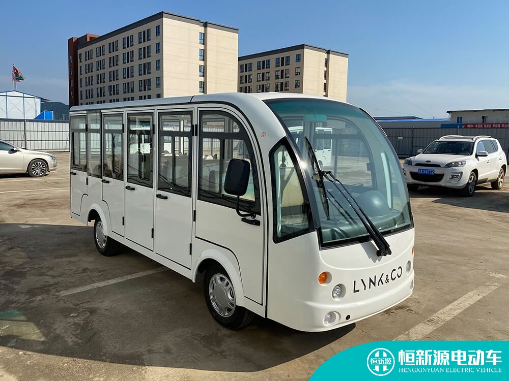 14座封閉電動(dòng)車(chē)