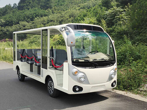 電動(dòng)<a href=http://www.lannanhai.cn/tags/guanguangche/ target=_blank class=infotextkey>觀光車</a>哪家廠家賣的便宜