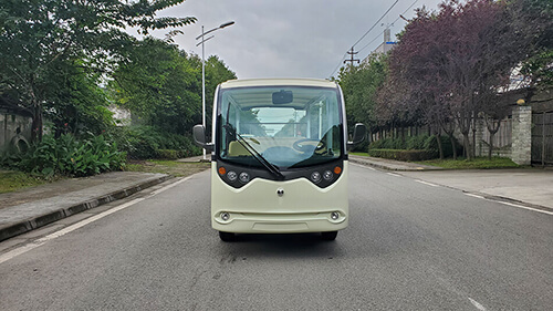 北京進口電動<a href=http://www.lannanhai.cn/tags/guanguangche/ target=_blank class=infotextkey>觀光車</a>