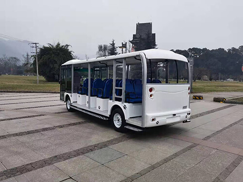 成都電動(dòng)<a href=http://www.lannanhai.cn/tags/guanguangche/ target=_blank class=infotextkey>觀光車(chē)</a>廠(chǎng)家