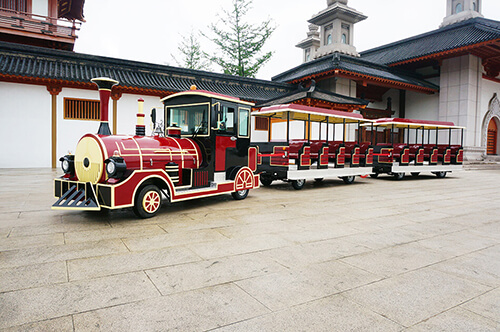 電動(dòng)<a href=http://www.lannanhai.cn/tags/guanguangche/ target=_blank class=infotextkey>觀光車</a>租賃多少錢一臺(tái)